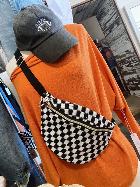 The Checkered Sling Bag // Black