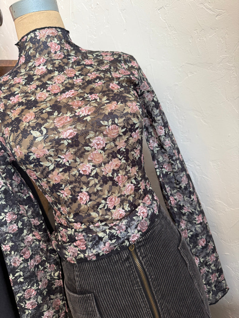 The Lace Top / Dark Floral