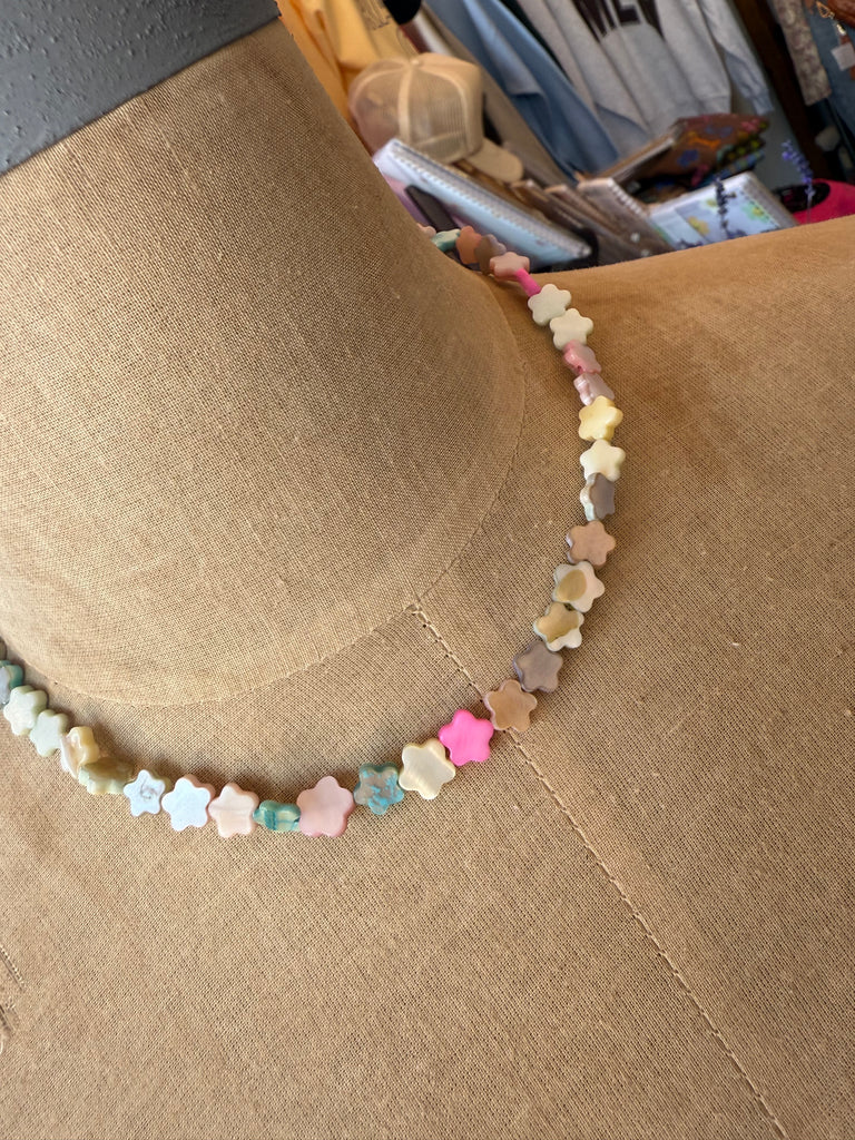 Multi Color Mother of Pearl Flower Necklace